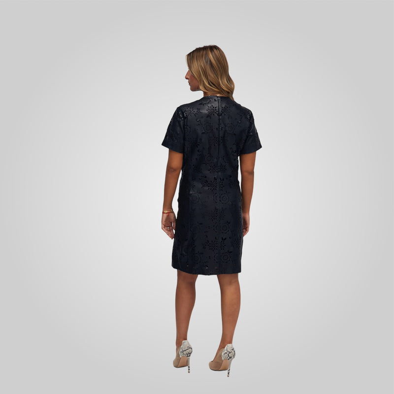 FAMMY - Dress With Laser Cut Details