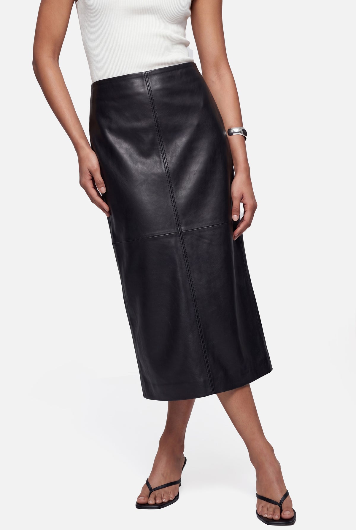 DANA  - BLACK