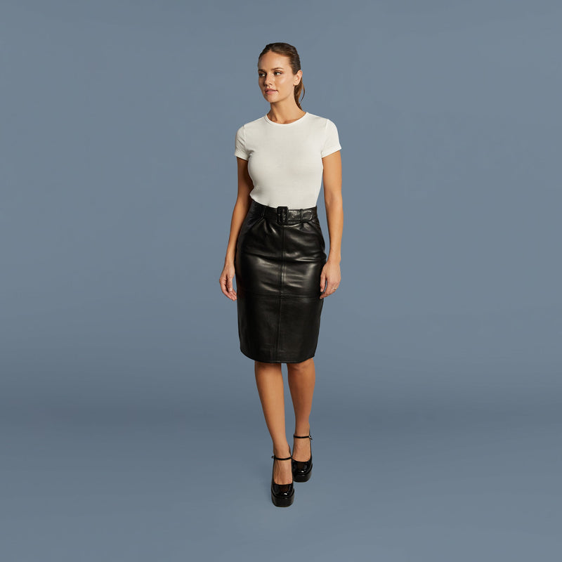 NUDE LEATHER SKIRT WITH BELT
